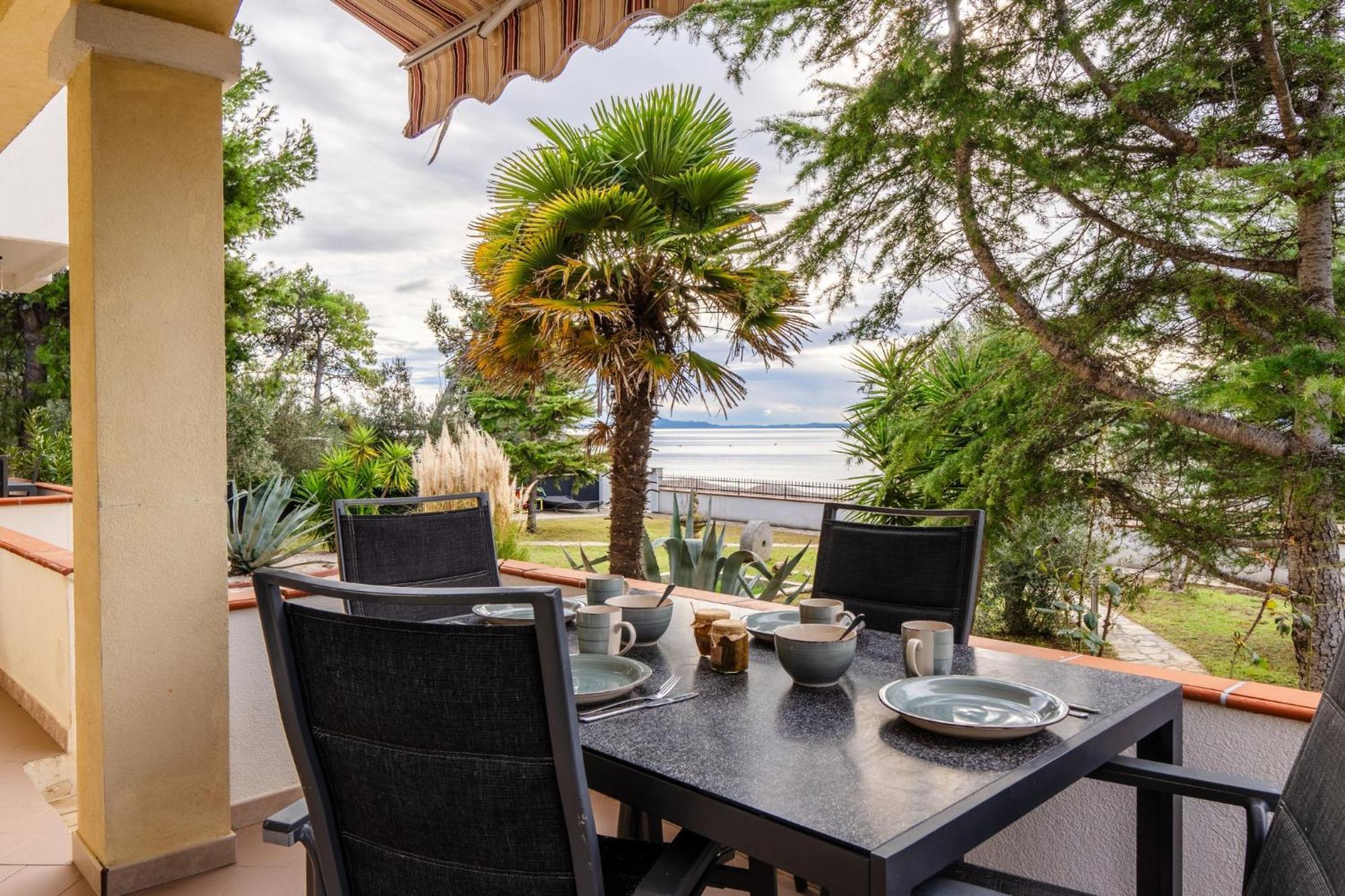 Apartments Strand วีร์ ภายนอก รูปภาพ
