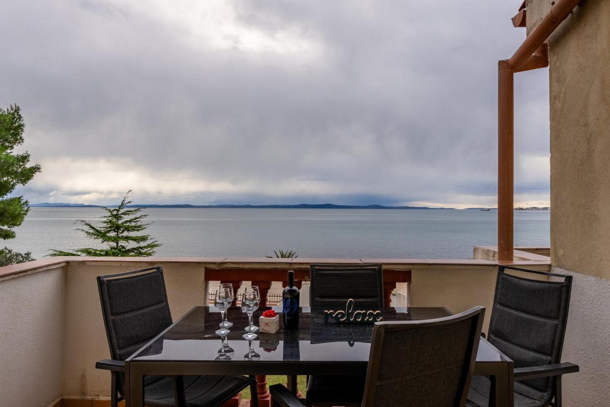 Apartments Strand วีร์ ภายนอก รูปภาพ