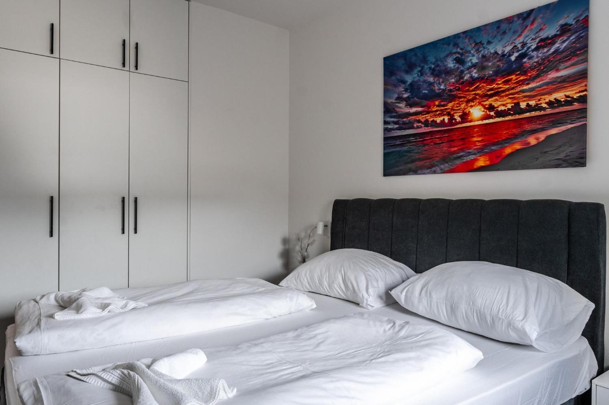 Apartments Strand วีร์ ภายนอก รูปภาพ