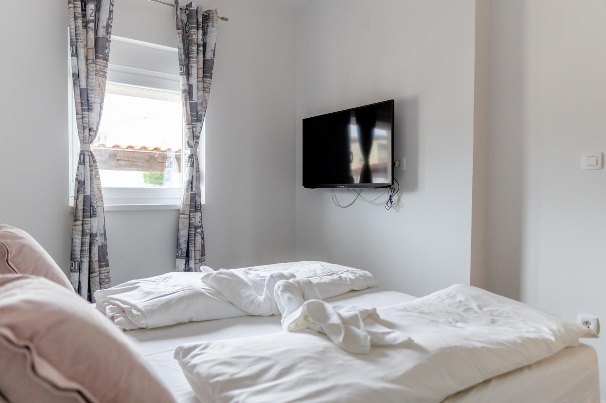 Apartments Strand วีร์ ภายนอก รูปภาพ